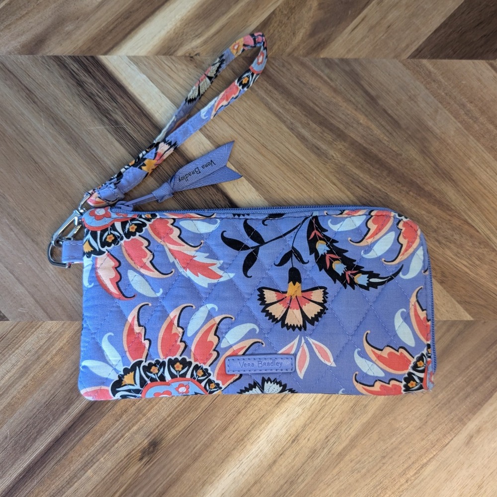 Vera Bradley Tech‎ Wristlet in Mural Garden (Cotton)